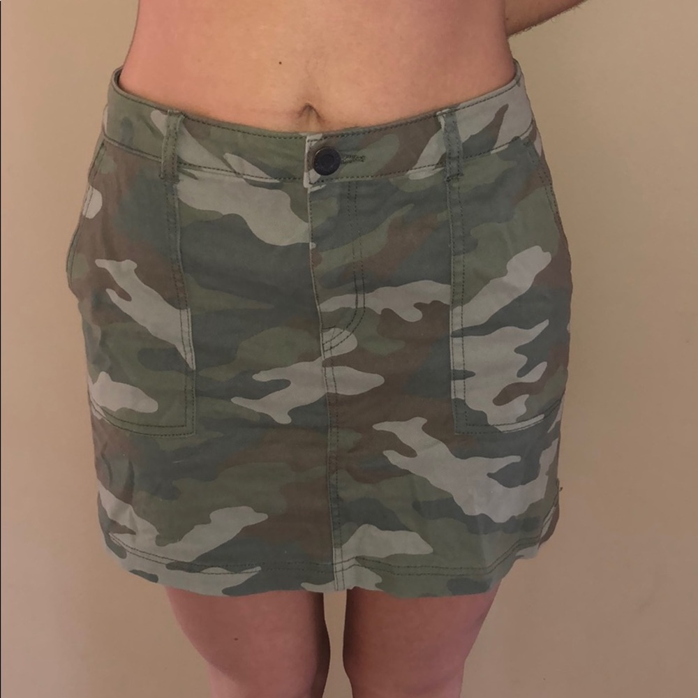 Camo stretchy skirt
